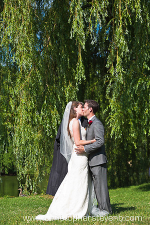 Ottawa wedding ceremony kiss at Brown's Inlet Park