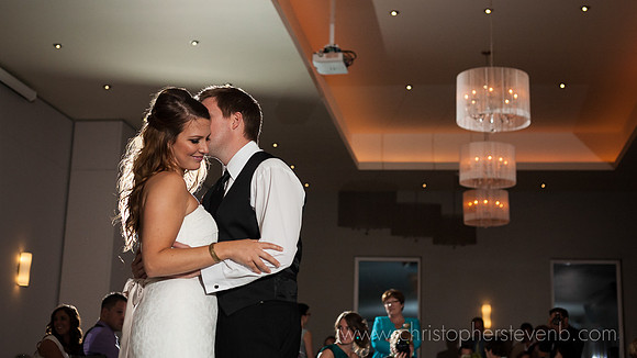 first dance at Le Belvedere wedding